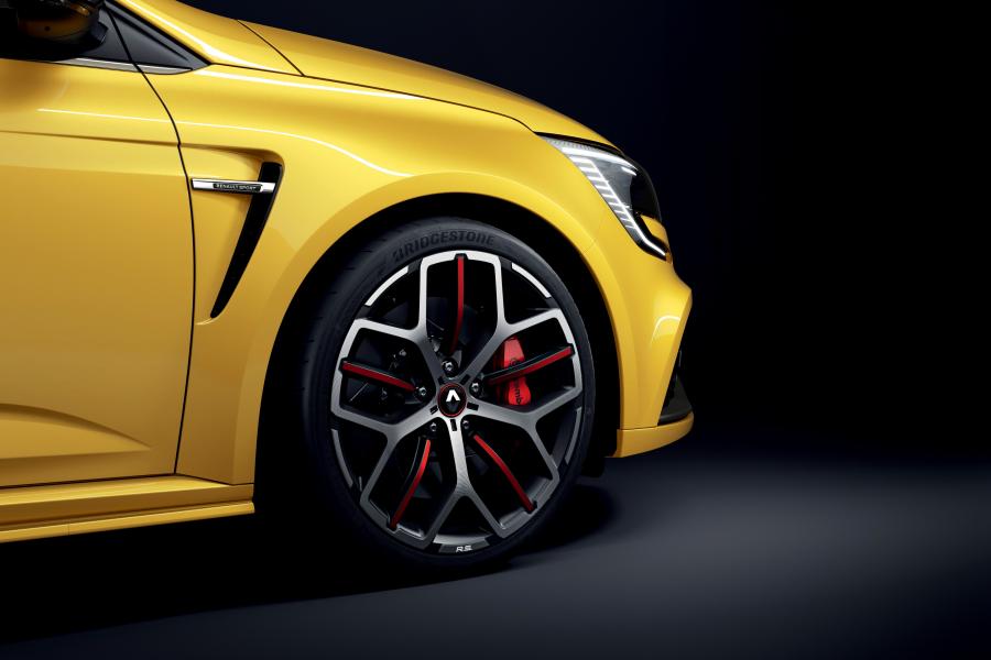Колеса Renault Megane R.S. Trophy 2020 года  (WW) (фото 10 из 18)